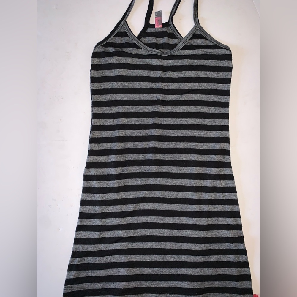 Small blouse, black and grey, lightweight, skinny straps